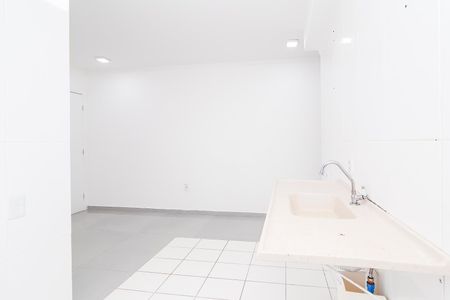 Apartamento para alugar com 40m², 2 quartos e sem vagaCozinha e Área de Serviço