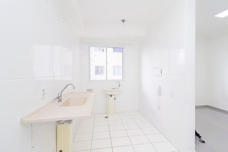 Apartamento para alugar com 40m², 2 quartos e sem vagaCozinha e Área de Serviço