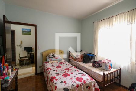 Casa à venda com 3 quartos, 400m² em Santa Maria, São Caetano do Sul