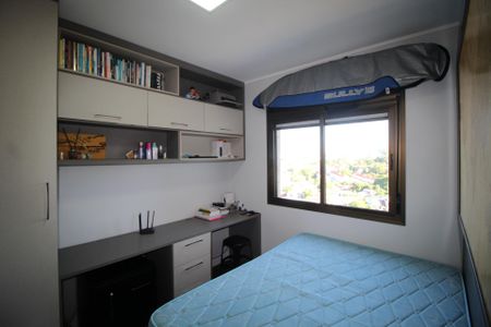 Quarto 12 de apartamento para alugar com 3 quartos, 72m² em Santa Maria Goretti, Porto Alegre