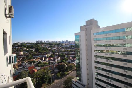 Apartamento para alugar com 72m², 3 quartos e 2 vagasVista