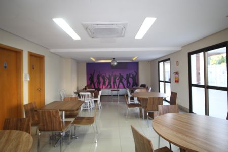 Apartamento para alugar com 72m², 3 quartos e 2 vagasSalão de Festas