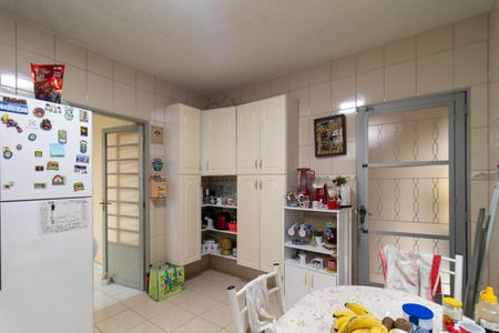 Casa à venda com 256m², 4 quartos e 2 vagasCozinha