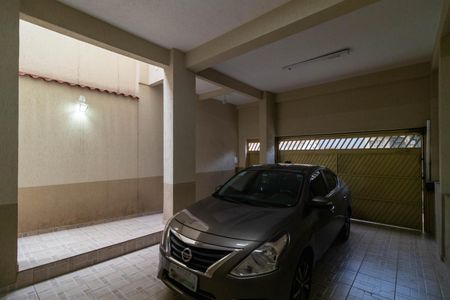 Casa à venda com 256m², 4 quartos e 2 vagasGaragem