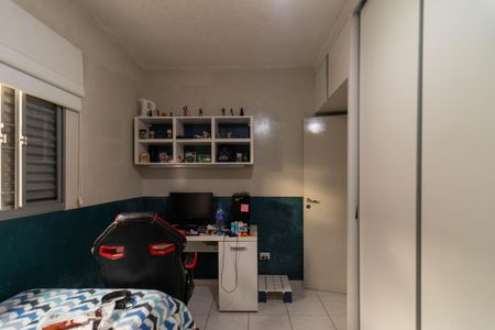 Casa à venda com 256m², 4 quartos e 2 vagasQuarto 2