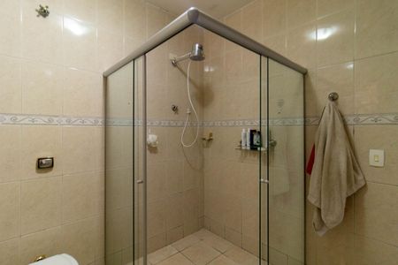 Casa à venda com 256m², 4 quartos e 2 vagasBanheiro