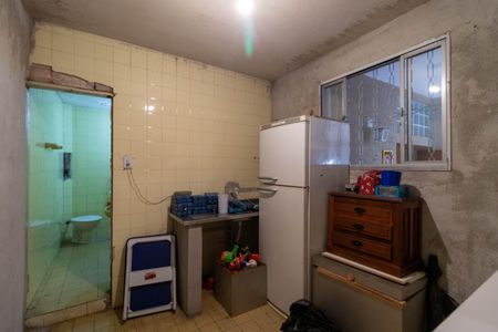 Casa à venda com 256m², 4 quartos e 2 vagasEdícula - Cozinha
