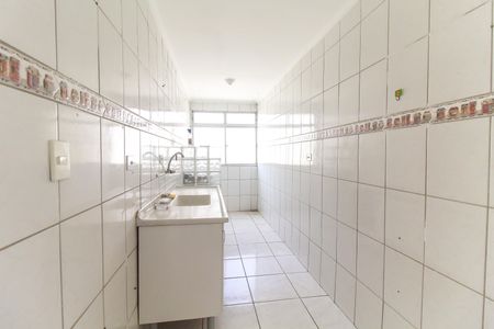 Apartamento para alugar com 44m², 2 quartos e 1 vaga Apartamento para alugar com 44m², 2 quartos e 1 vagaCozinha e Área de Serviço