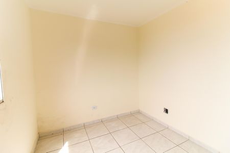 Quarto 1 de apartamento para alugar com 2 quartos, 44m² em Itaim Paulista, São Paulo