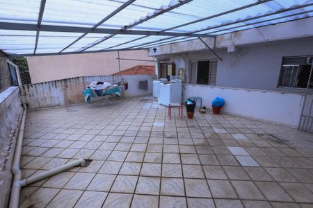 Casa à venda com 270m², 4 quartos e 3 vagasSacada