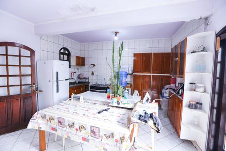 Casa à venda com 270m², 4 quartos e 3 vagasCozinha