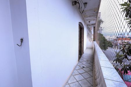 Casa à venda com 270m², 4 quartos e 3 vagasSacada