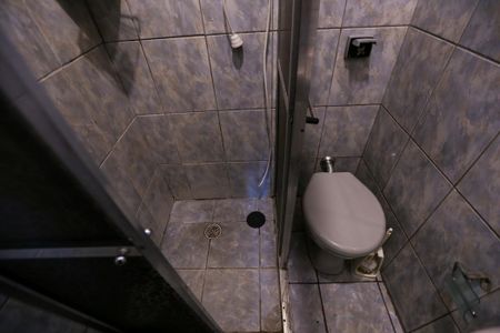 Casa à venda com 270m², 4 quartos e 3 vagasBanheiro do Quarto 1