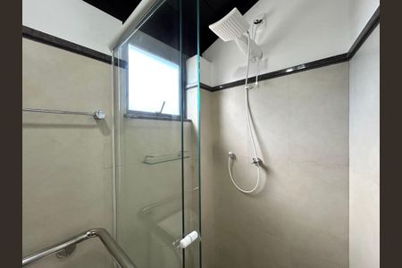 Banheiro  de apartamento para alugar com 1 quarto, 102m² em Centro, Florianópolis