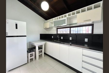 Apartamento para alugar com 102m², 1 quarto e sem vagaCozinha