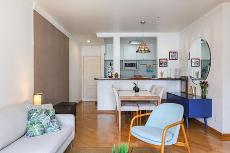 Apartamento à venda com 75m², 2 quartos e 2 vagas Apartamento à venda com 75m², 2 quartos e 2 vagasSala