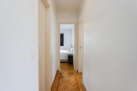 Apartamento à venda com 75m², 2 quartos e 2 vagas Apartamento à venda com 75m², 2 quartos e 2 vagasCorredor