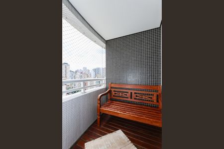 Apartamento à venda com 75m², 2 quartos e 2 vagas Apartamento à venda com 75m², 2 quartos e 2 vagasVaranda da Sala