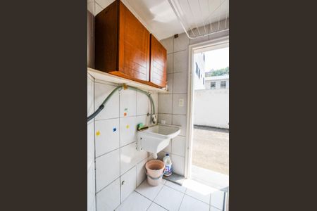 Casa à venda com 100m², 2 quartos e 1 vagaÁrea de Serviço