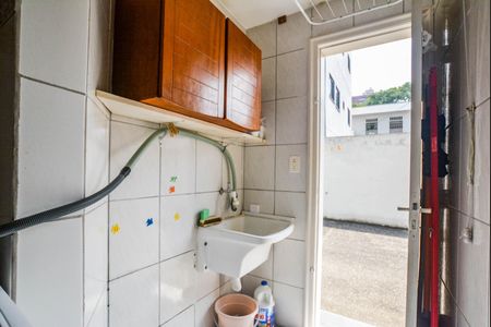 Casa à venda com 100m², 2 quartos e 1 vagaÁrea de Serviço