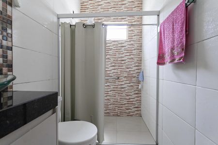 Apartamento para alugar com 220m², 3 quartos e sem vagaBanheiro social 