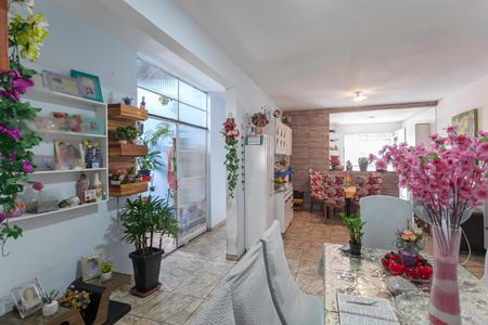 Apartamento para alugar com 220m², 3 quartos e sem vagaCopa