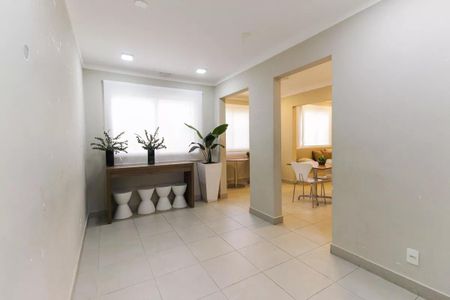 Apartamento para alugar com 41m², 2 quartos e sem vagaÁrea comum - Salão de festas