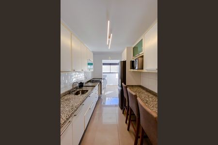 Apartamento à venda com 82m², 3 quartos e 2 vagas Apartamento à venda com 82m², 3 quartos e 2 vagasCozinha