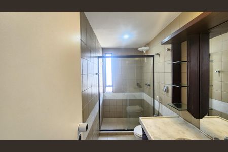 Apartamento para alugar com 268m², 4 quartos e 2 vagasBanheiro da Suíte 2