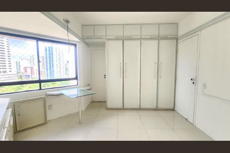 Apartamento para alugar com 268m², 4 quartos e 2 vagasSuíte