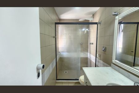 Apartamento para alugar com 268m², 4 quartos e 2 vagasBanheiro Suíte