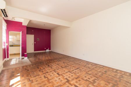 Sala de apartamento para alugar com 2 quartos, 98m² em Independência, Porto Alegre