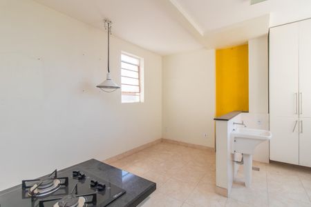 Apartamento para alugar com 98m², 2 quartos e 1 vagaCozinha e Área de Serviço