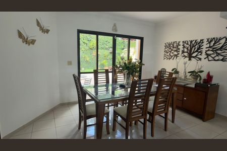 Casa à venda com 3 quartos, 380m² em Adalgisa, São Paulo