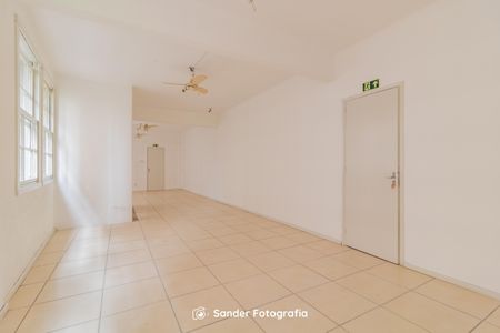 Kitnet/Studio à venda com 1 quarto, 61m² em Centro Histórico, Porto Alegre