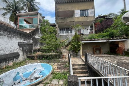 Casa para alugar com 700m², 5 quartos e 4 vagas Casa para alugar com 700m², 5 quartos e 4 vagasFachada interna