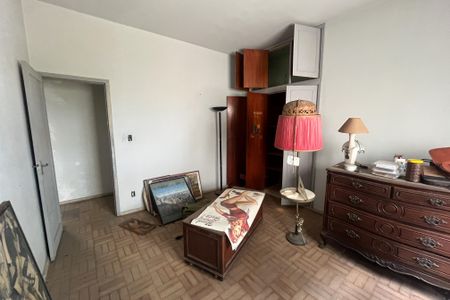 Casa para alugar com 700m², 5 quartos e 4 vagas Casa para alugar com 700m², 5 quartos e 4 vagasQuarto 3