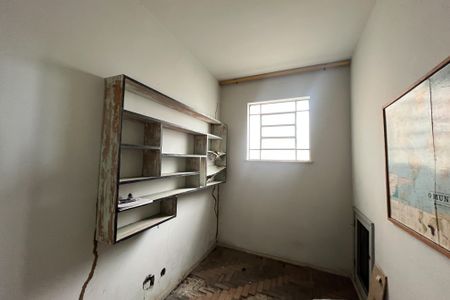 Casa para alugar com 700m², 5 quartos e 4 vagas Casa para alugar com 700m², 5 quartos e 4 vagasEscritorio