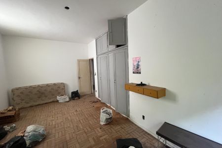 Casa para alugar com 700m², 5 quartos e 4 vagas Casa para alugar com 700m², 5 quartos e 4 vagasQuarto 1