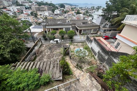 Casa para alugar com 700m², 5 quartos e 4 vagas Casa para alugar com 700m², 5 quartos e 4 vagasVista