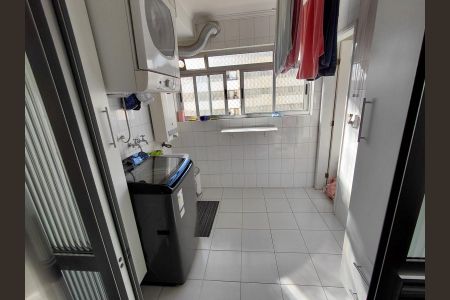 Apartamento à venda com 90m², 3 quartos e 2 vagasÁrea de serviço