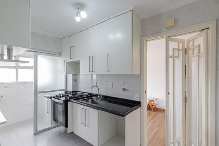 Apartamento para alugar com 71m², 2 quartos e 1 vaga Apartamento para alugar com 71m², 2 quartos e 1 vagaCozinha