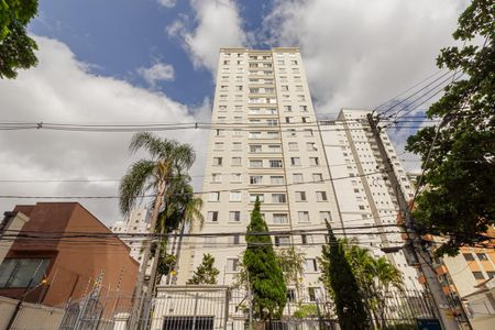 Apartamento para alugar com 89m², 3 quartos e 1 vaga Apartamento para alugar com 89m², 3 quartos e 1 vagaFachada