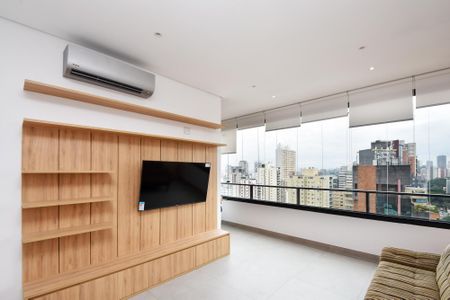 sala de apartamento para alugar com 2 quartos, 68m² em Pinheiros, São Paulo