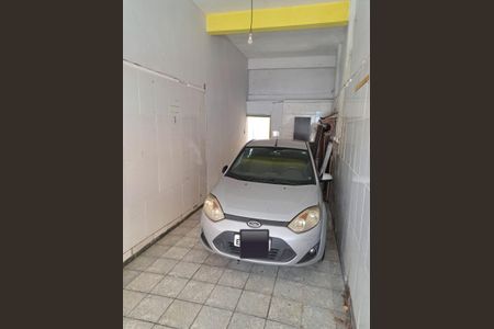 Garagem de casa para alugar com 1 quarto, 70m² em Km 18, Osasco