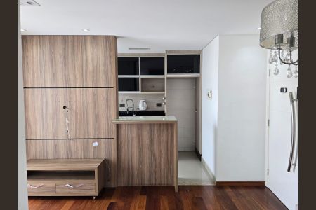 Apartamento para alugar com 53m², 2 quartos e 1 vagaSala 