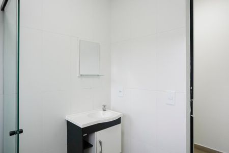 Banheiro de kitnet/studio para alugar com 1 quarto, 22m² em São José, São Caetano do Sul