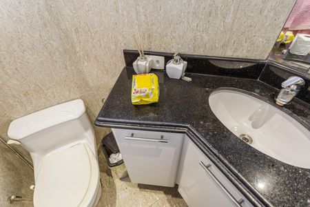 Apartamento para alugar com 40m², 1 quarto e 1 vaga Apartamento para alugar com 40m², 1 quarto e 1 vagaBanheiro da Suíte