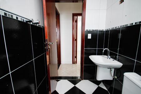 Apartamento para alugar com 94m², 2 quartos e 2 vagas Apartamento para alugar com 94m², 2 quartos e 2 vagasBanheiro