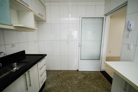 Apartamento para alugar com 94m², 2 quartos e 2 vagas Apartamento para alugar com 94m², 2 quartos e 2 vagasCozinha